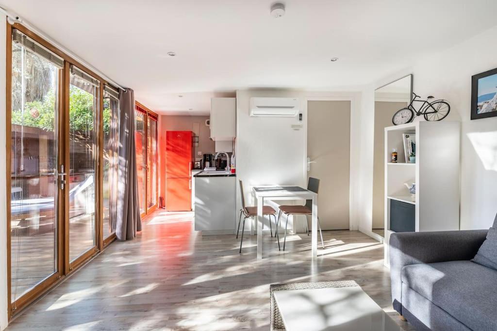 Apartamento Studio Jacuzzi Prive A 8 Min A Pied De La Plage La Ciotat Exterior foto