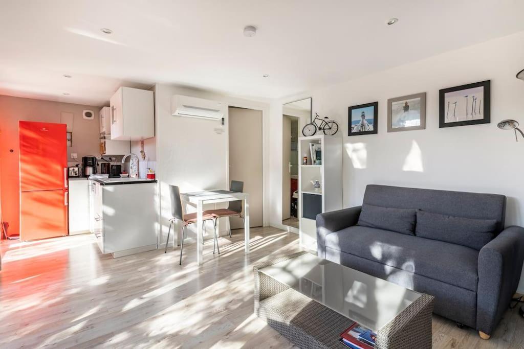 Apartamento Studio Jacuzzi Prive A 8 Min A Pied De La Plage La Ciotat Exterior foto